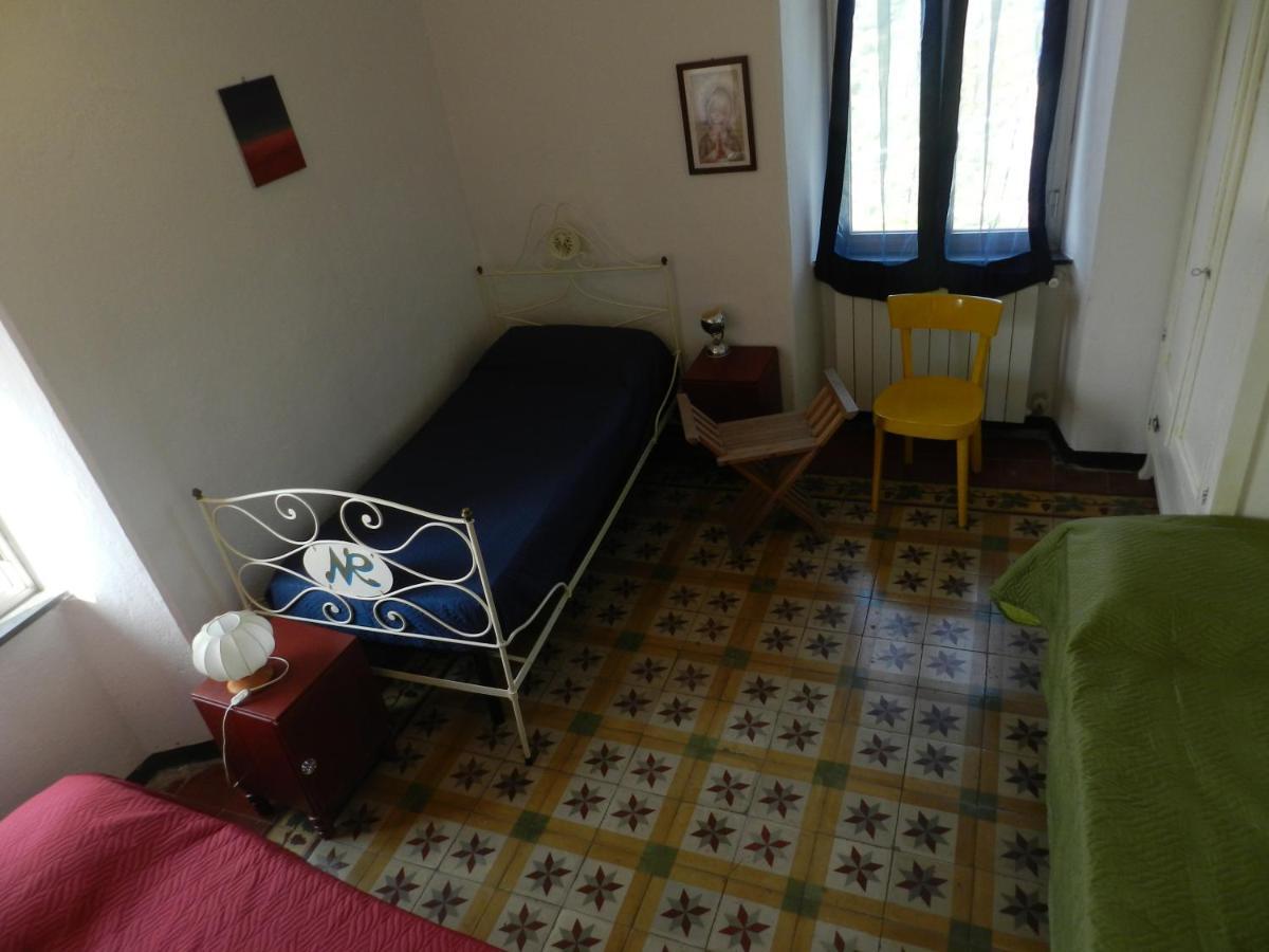 Trilocale In Dimora Tipica Apartment Montale  Luaran gambar